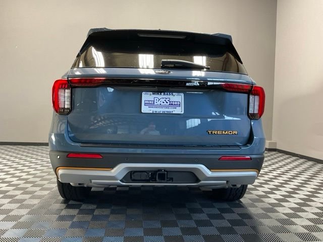 New 2026 Vapor Blue Metallic Ford Tremor® image 10