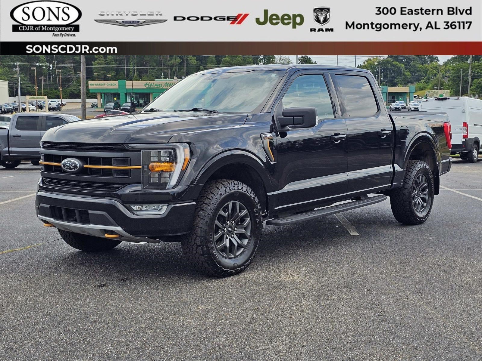 Used 2023 Agate Black Metallic Ford Tremor image 1