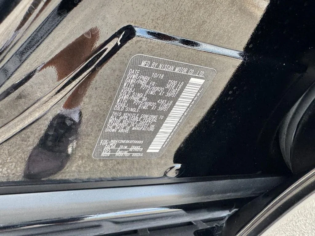 Used 2019 Black Nissan Platinum image 26