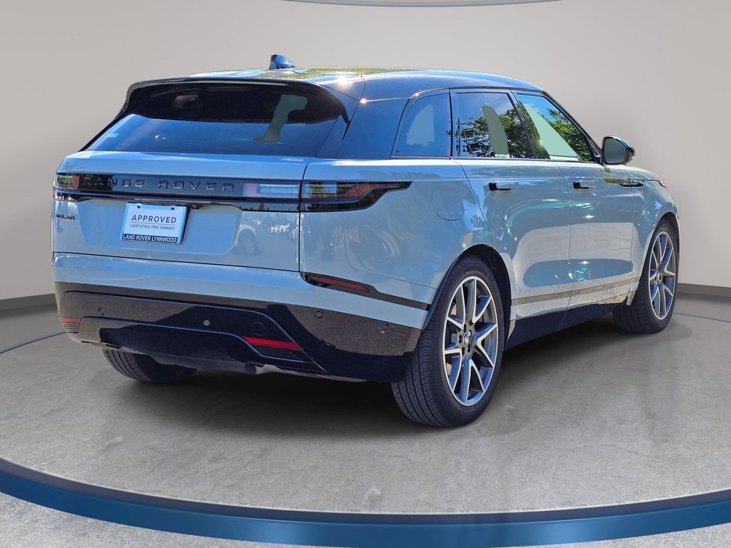 Certified Used 2025 Gray Land Rover Dynamic SE image 5