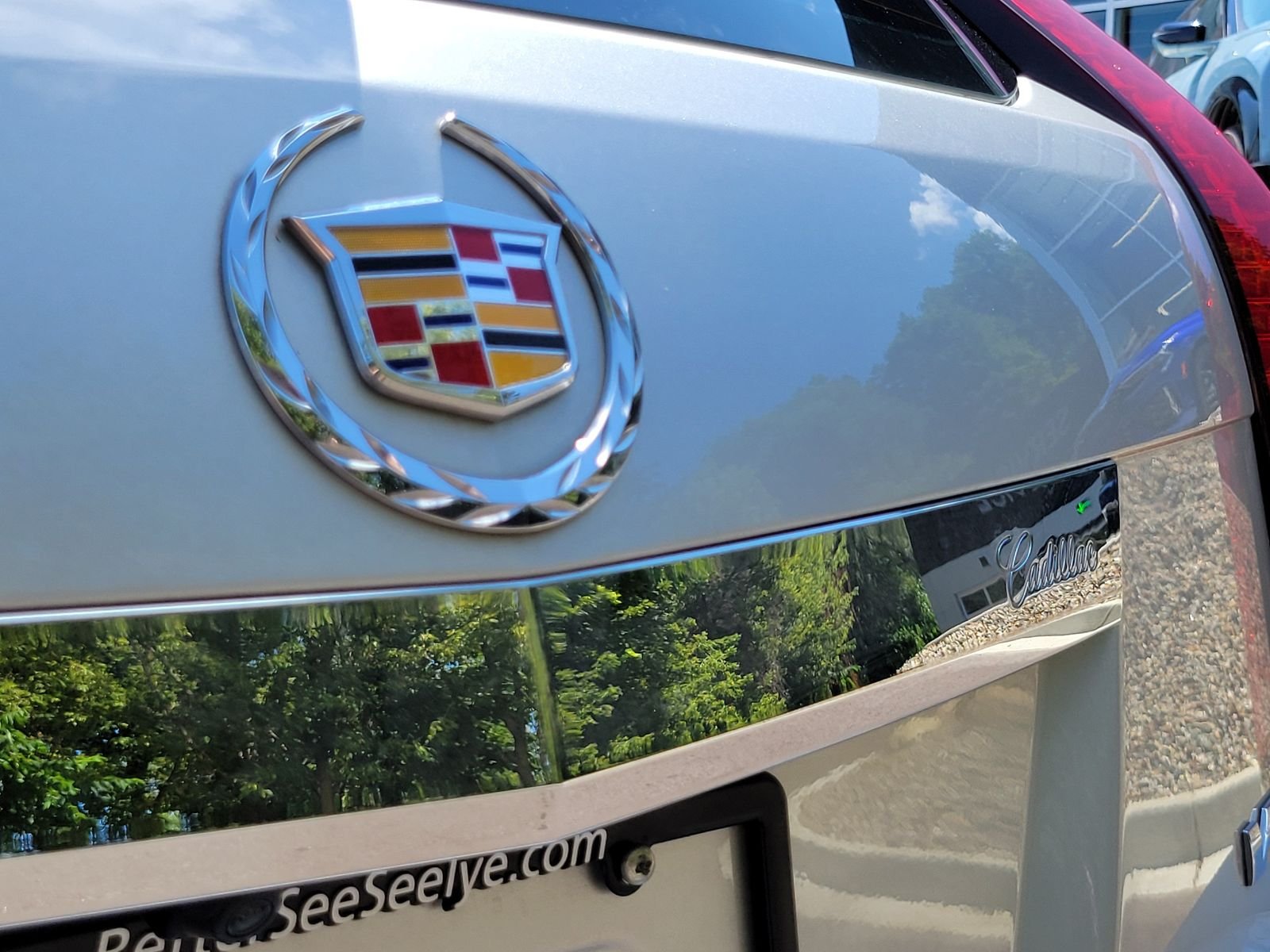 Used 2012 Silver Cadillac Base image 32
