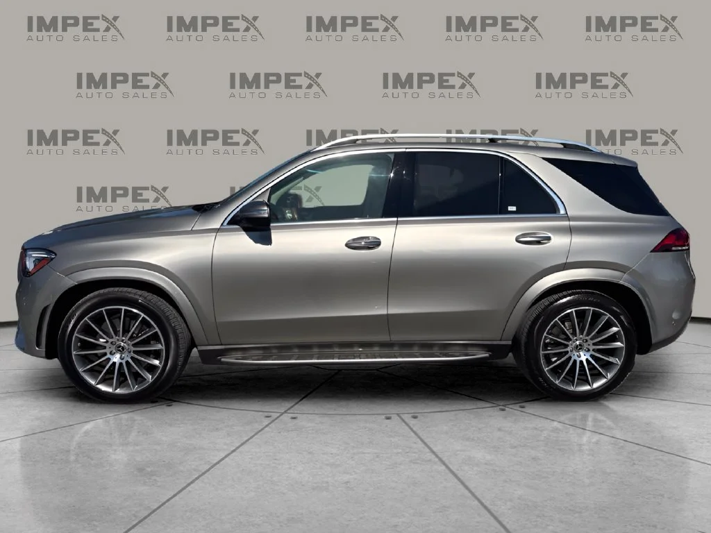 Used 2020 Silver Mercedes-Benz GLE 450 image 2