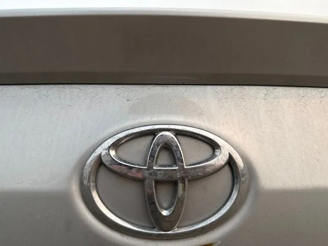 Used 2019 Silver Toyota SE image 7
