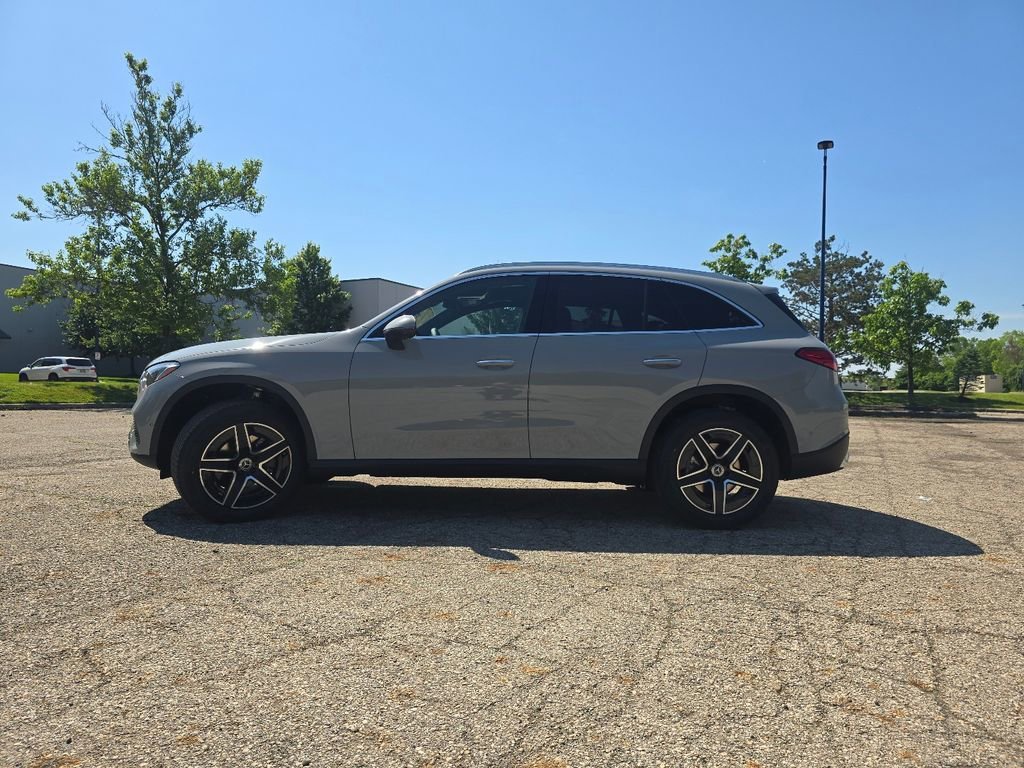New 2026 MANUFAKTUR Alpine Grey Mercedes-Benz GLC 300 image 52