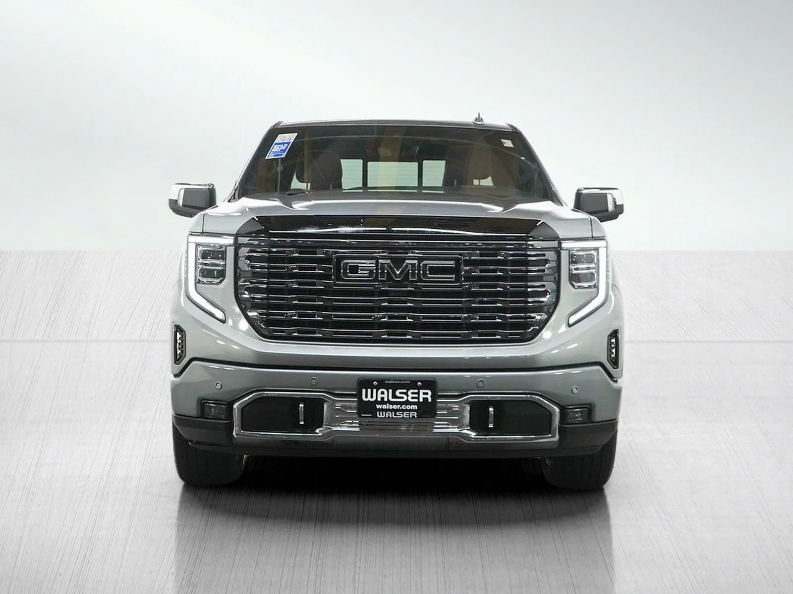 Used 2025 Sterling Metallic GMC Denali Ultimate image 8