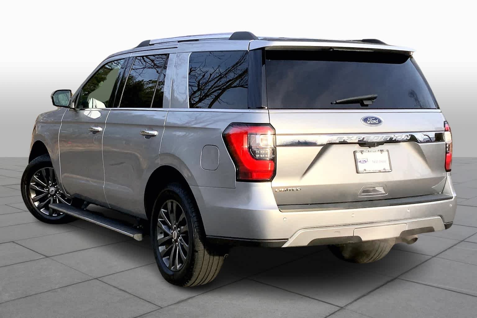 Used 2021 Iconic Silver Ford Limited image 12