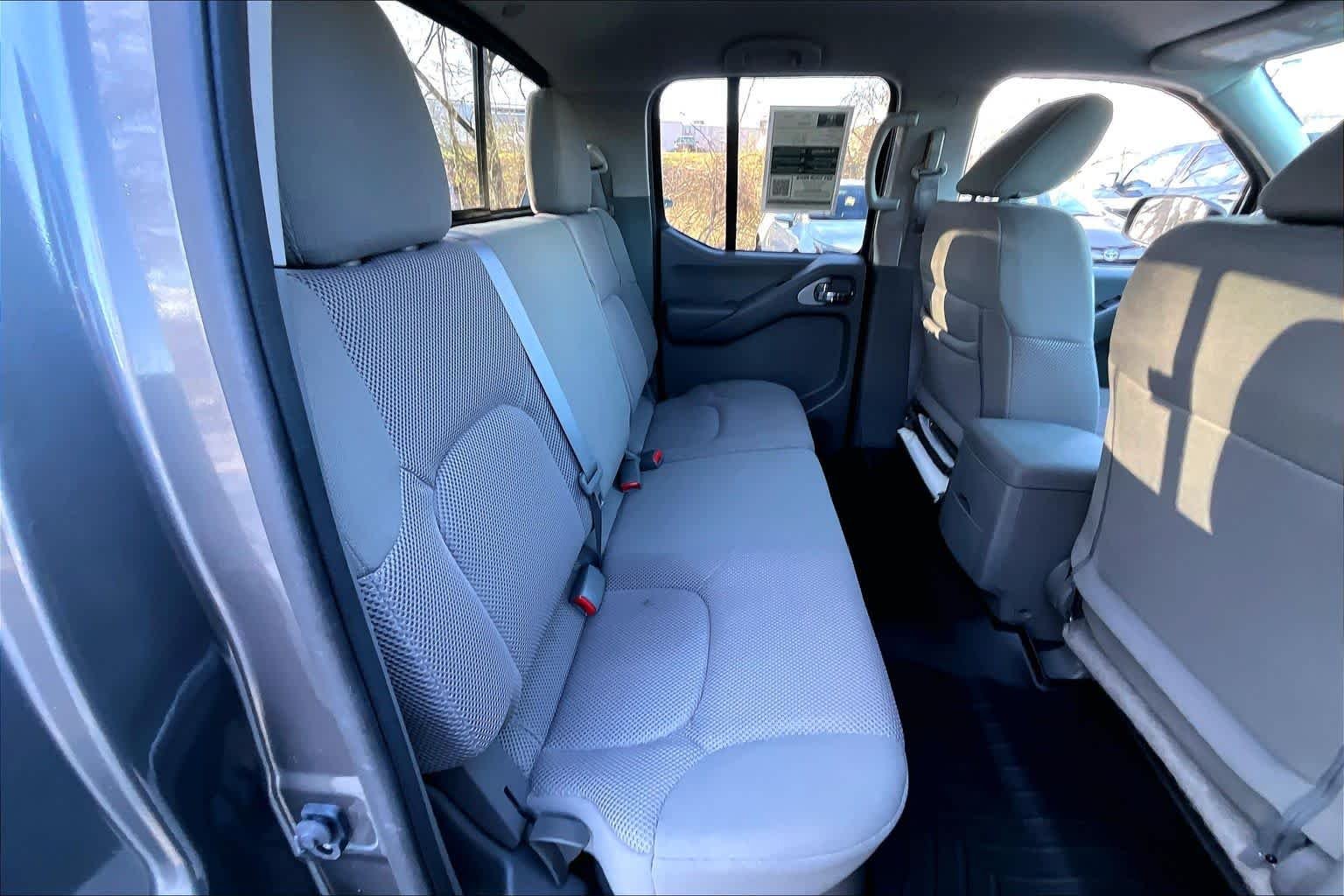 Used 2021 Gun Metallic Nissan SV image 18