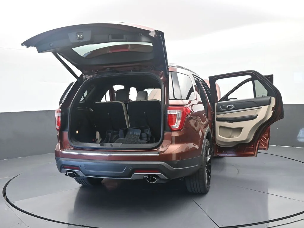 Used 2018 Cinnamon Glaze Metallic Ford XLT image 72