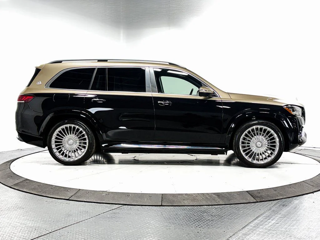 Certified Used 2023 Obisidian Black/Kalahari Gold Mercedes-Benz Maybach GLS 600 image 34