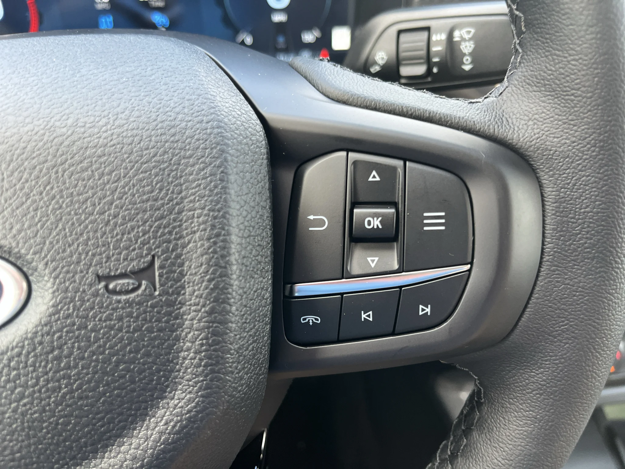 New 2026 Velocity Blue Metallic Ford LARIAT image 12
