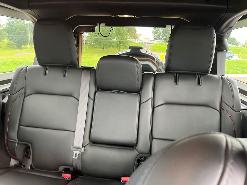 Used 2024 Gray Jeep Rubicon X image 13