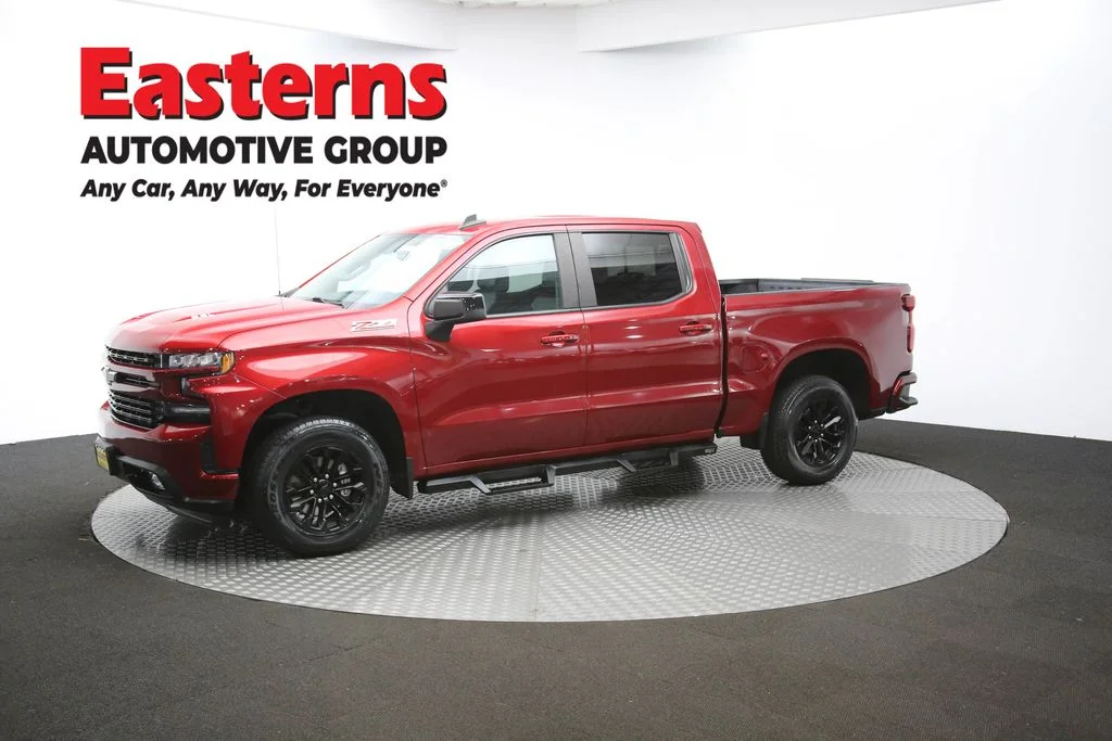Used 2021 Red Chevrolet RST image 56