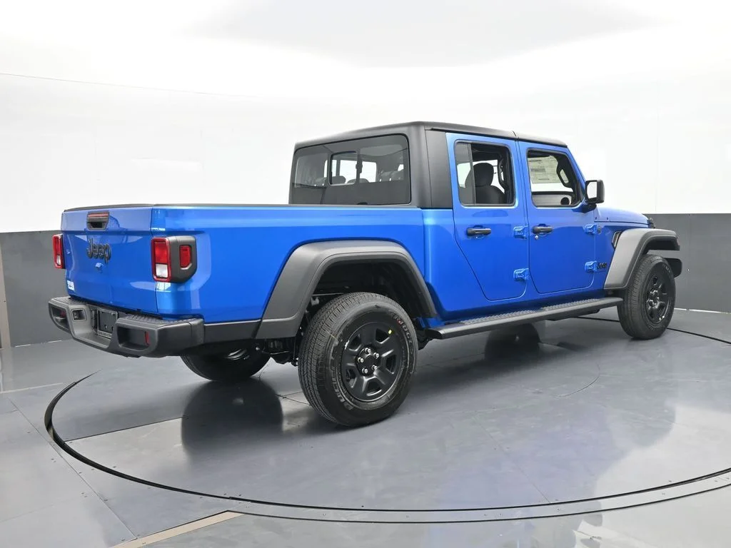 New 2026 Hydro Blue Pearl-Coat Exterior Paint Jeep Sport image 6