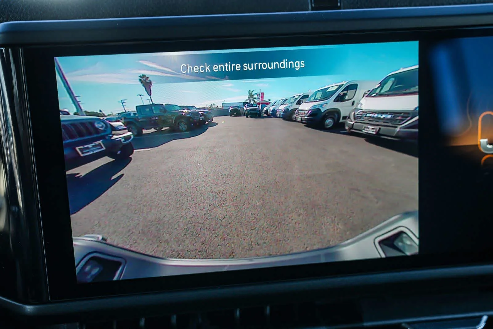 New 2026 Anvil Clear-Coat Exterior Paint Jeep Sport S image 24