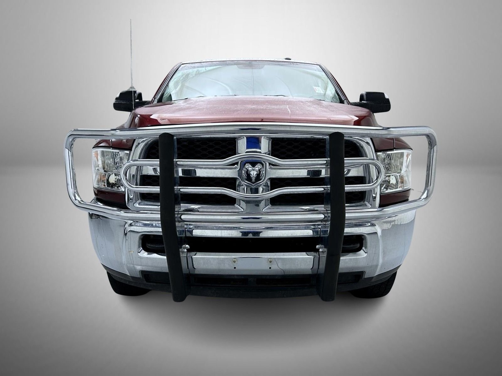 Used 2016 Red Ram SLT image 2