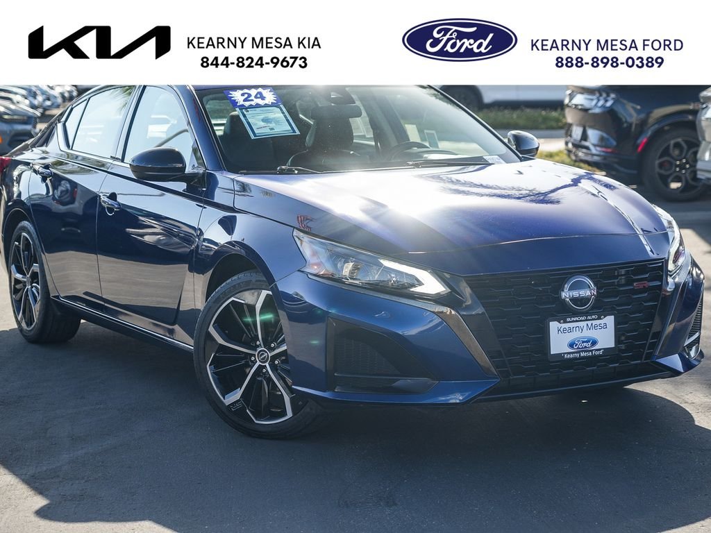 2024 Nissan Altima 2.5 SR's photo