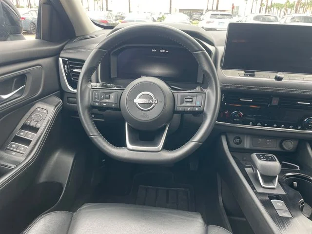 Used 2024 Gray Nissan SL image 13