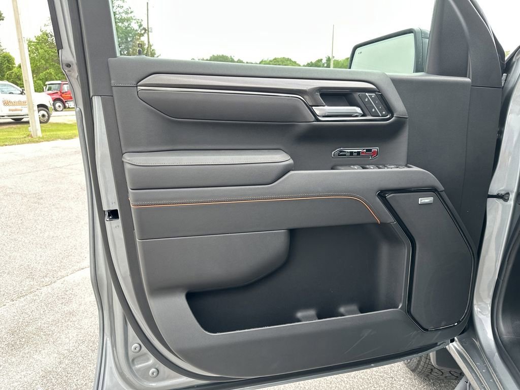 2026 GMC Sierra 1500 AT4 - Photo 11