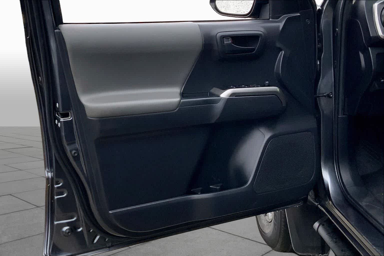 Used 2022 Magnetic Gray Metallic Toyota SR5 image 21