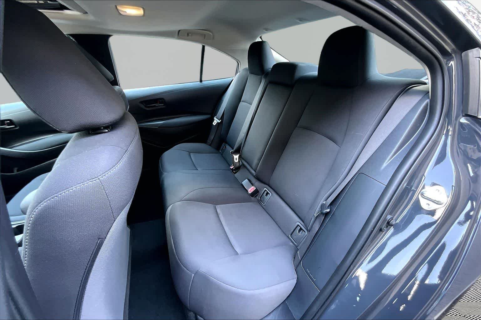 Used 2023 Underground Toyota LE image 21