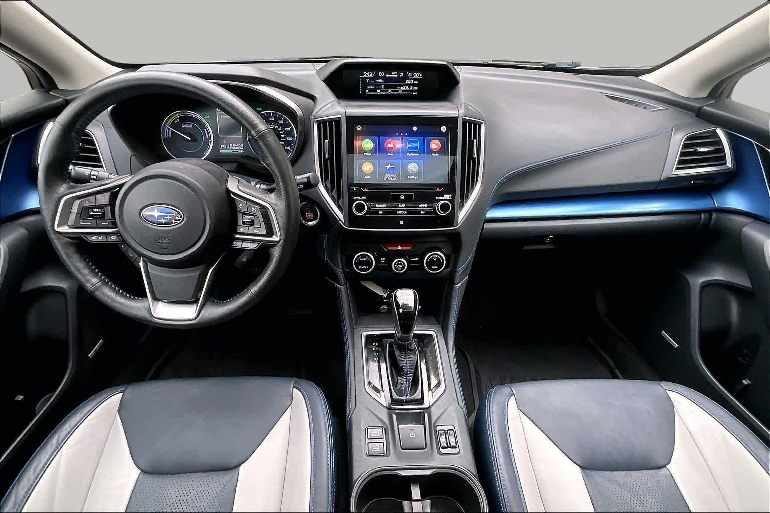 Used 2019 Crystal White Pearl Subaru  image 15
