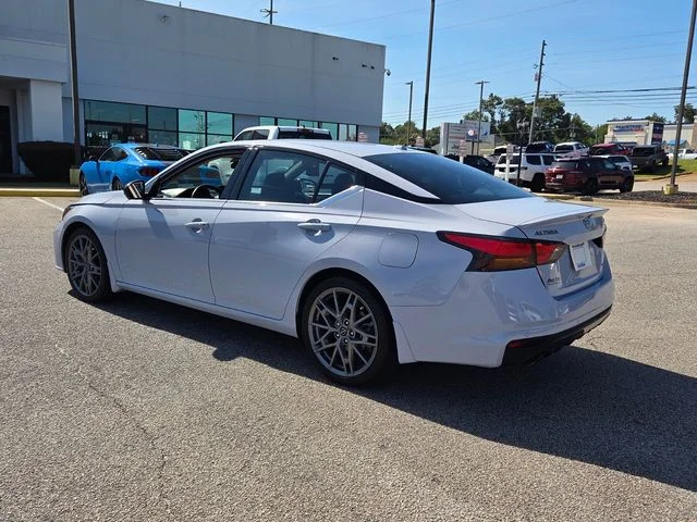 Used 2024 Gray Nissan 2.0 SR image 10