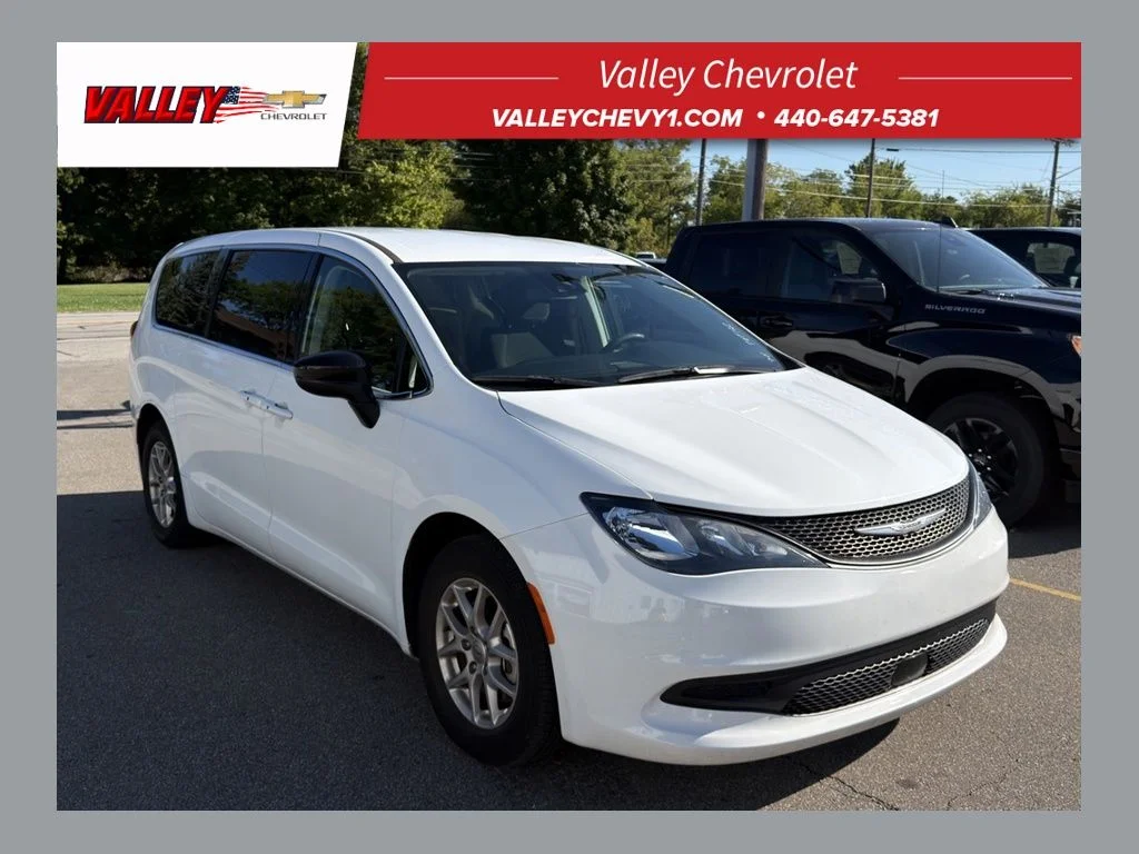 Used 2024 White Chrysler LX image 1