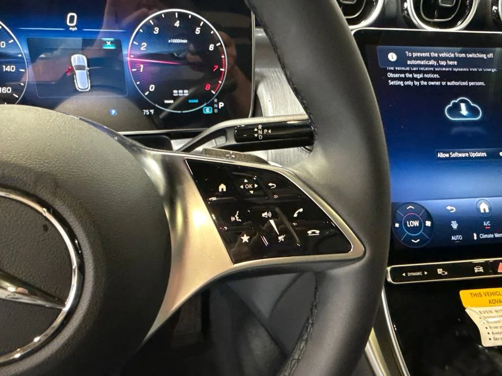 New 2027 Graphite Grey Metallic Mercedes-Benz GLC 300 image 48