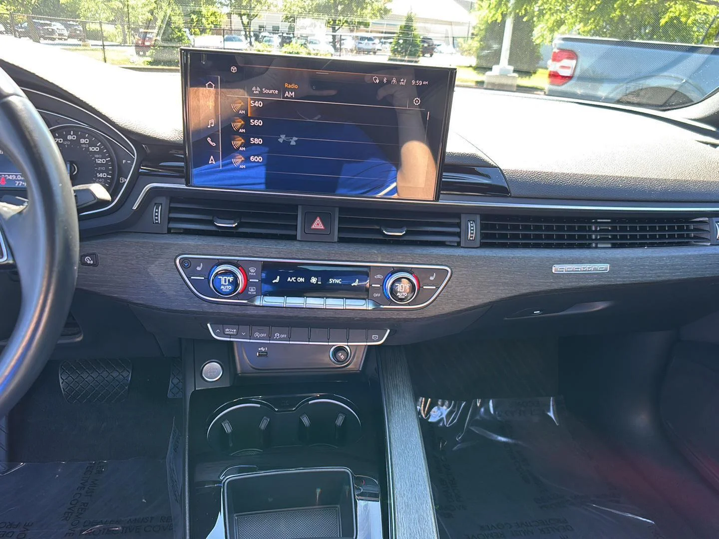 Used 2020 Mythos Black Metallic Audi Premium image 29