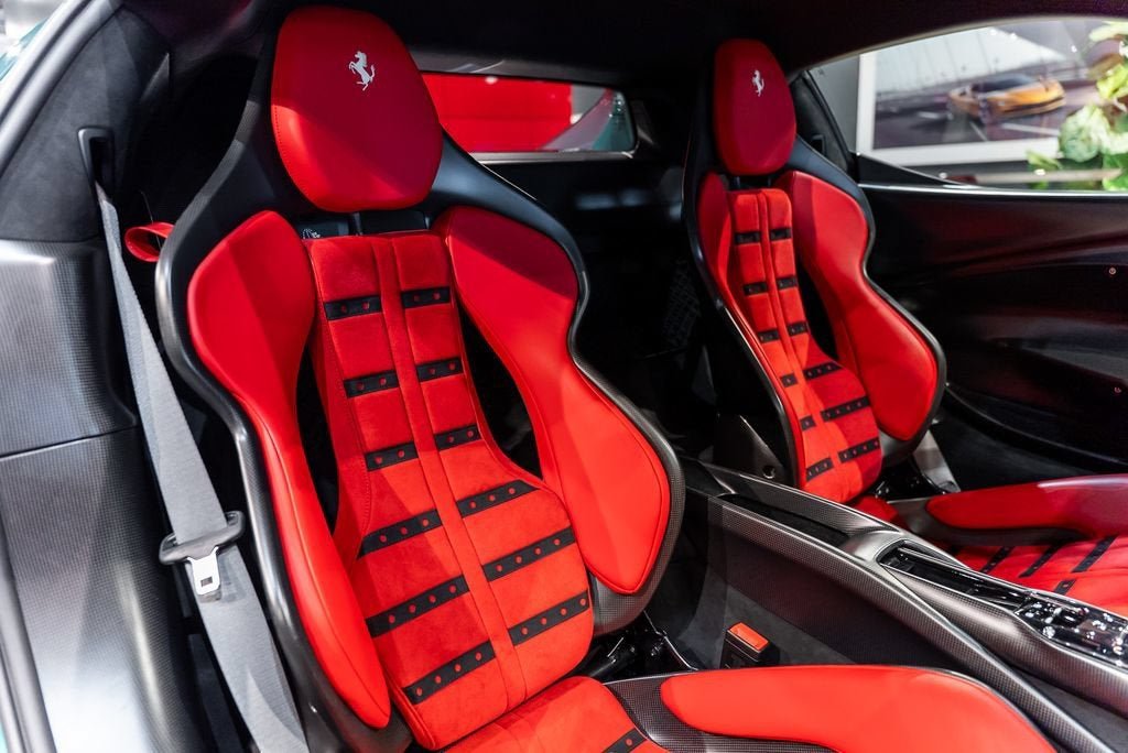 Certified Used 2022 Verde Pino 18 Ferrari Base image 46