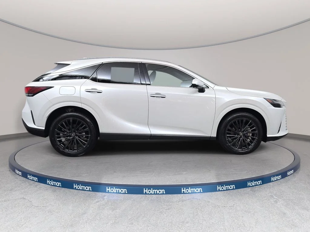 New 2026 Eminent White Pearl Lexus PREMIUM AWD image 4
