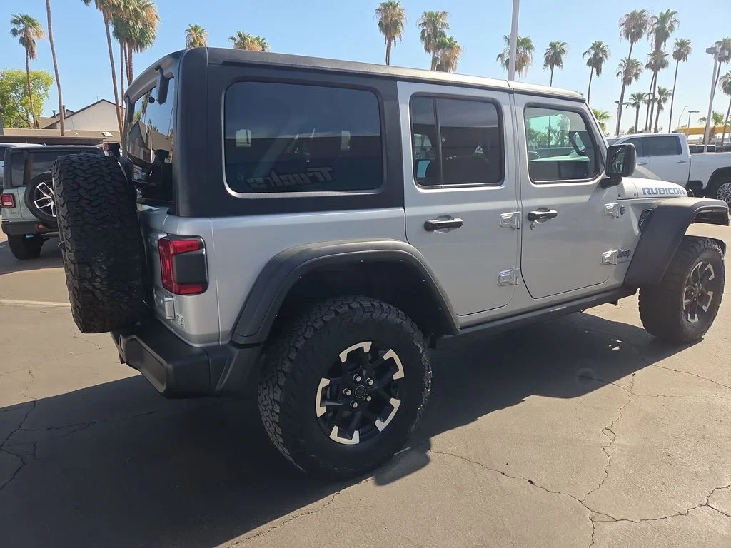Used 2024 Silver Jeep Rubicon 4xe image 7