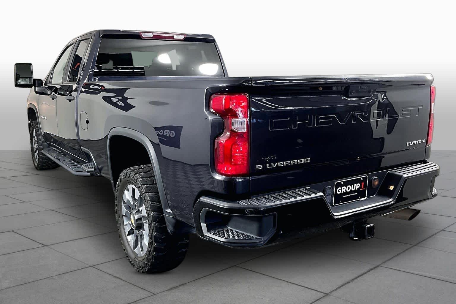 Used 2024 Dark Ash Metallic Chevrolet Custom image 11