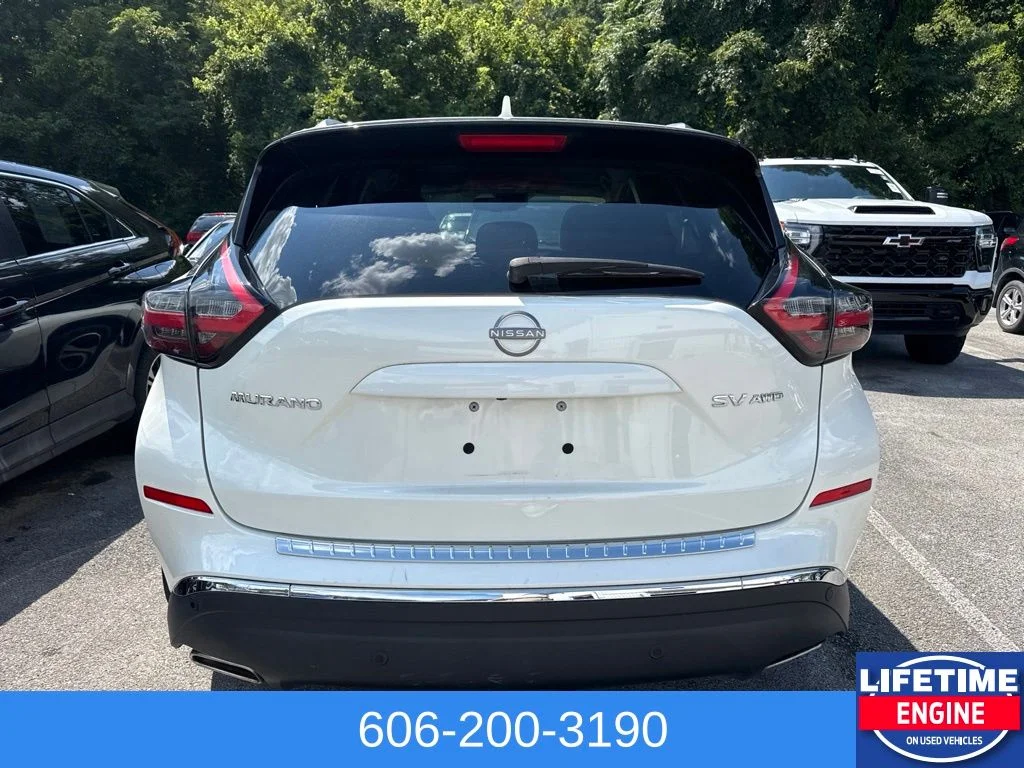 Used 2024 White Nissan SV image 8
