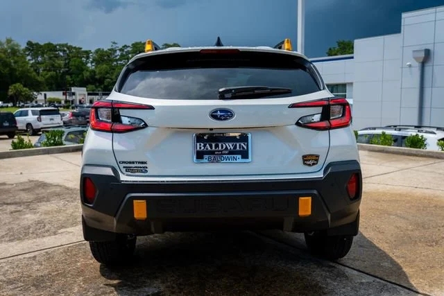 New 2026 Crystal White Pearl Subaru Wilderness image 5