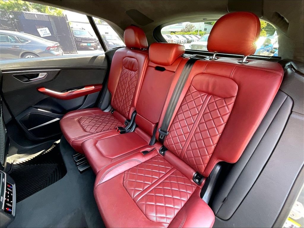 Used 2022 Gray Audi 4.0T Prestige image 15