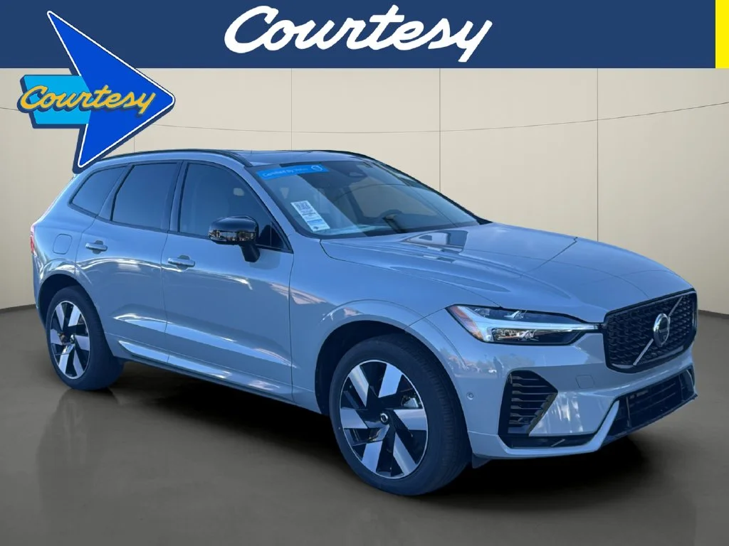 2025 Volvo XC60 Plus