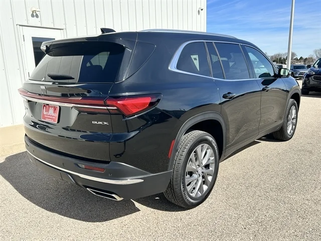 Used 2025 BLACK BUICK Preferred image 5