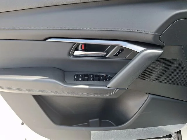 New 2026 White Mazda 2.5 S Preferred image 9