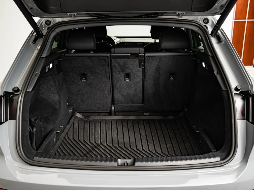 Used 2024 Pebble Gray Audi Premium Plus image 22