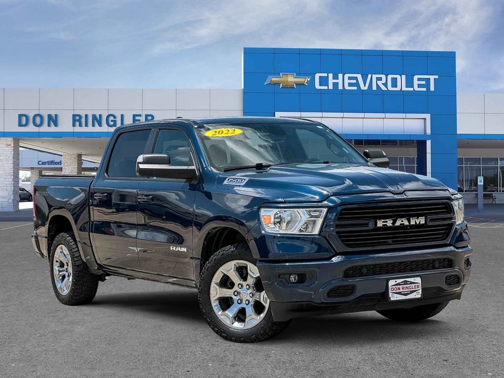 2021 RAM 1500 Big Horn/Lone Star 4x4 Crew Cab 5'7's photo