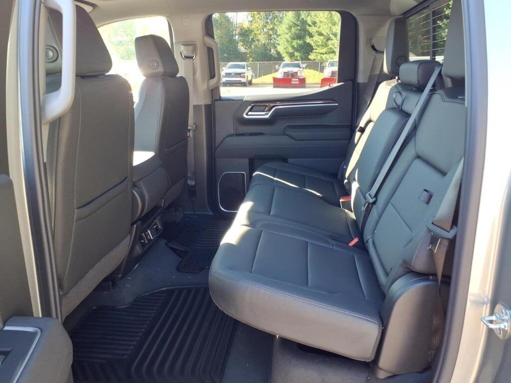 New 2026 Sterling Gray Metallic Chevrolet LT image 6