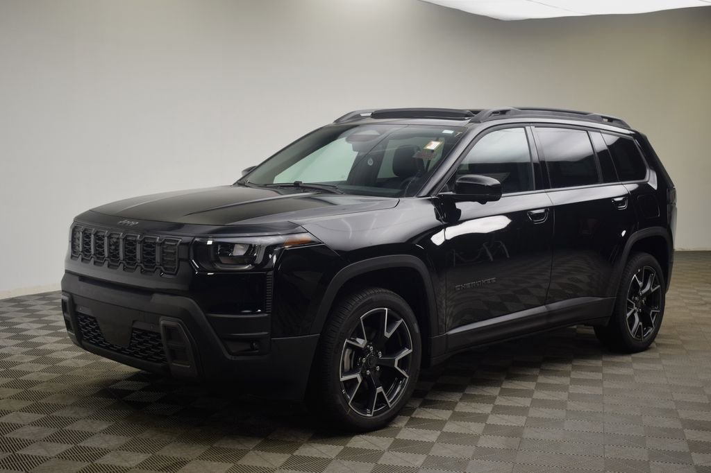 New 2026 Diamond Black Crystal Pearl-Coat Exterior Paint Jeep Overland image 16