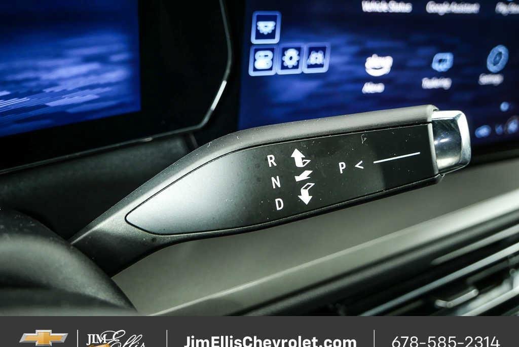 2025 Chevrolet Traverse LT - Photo 18
