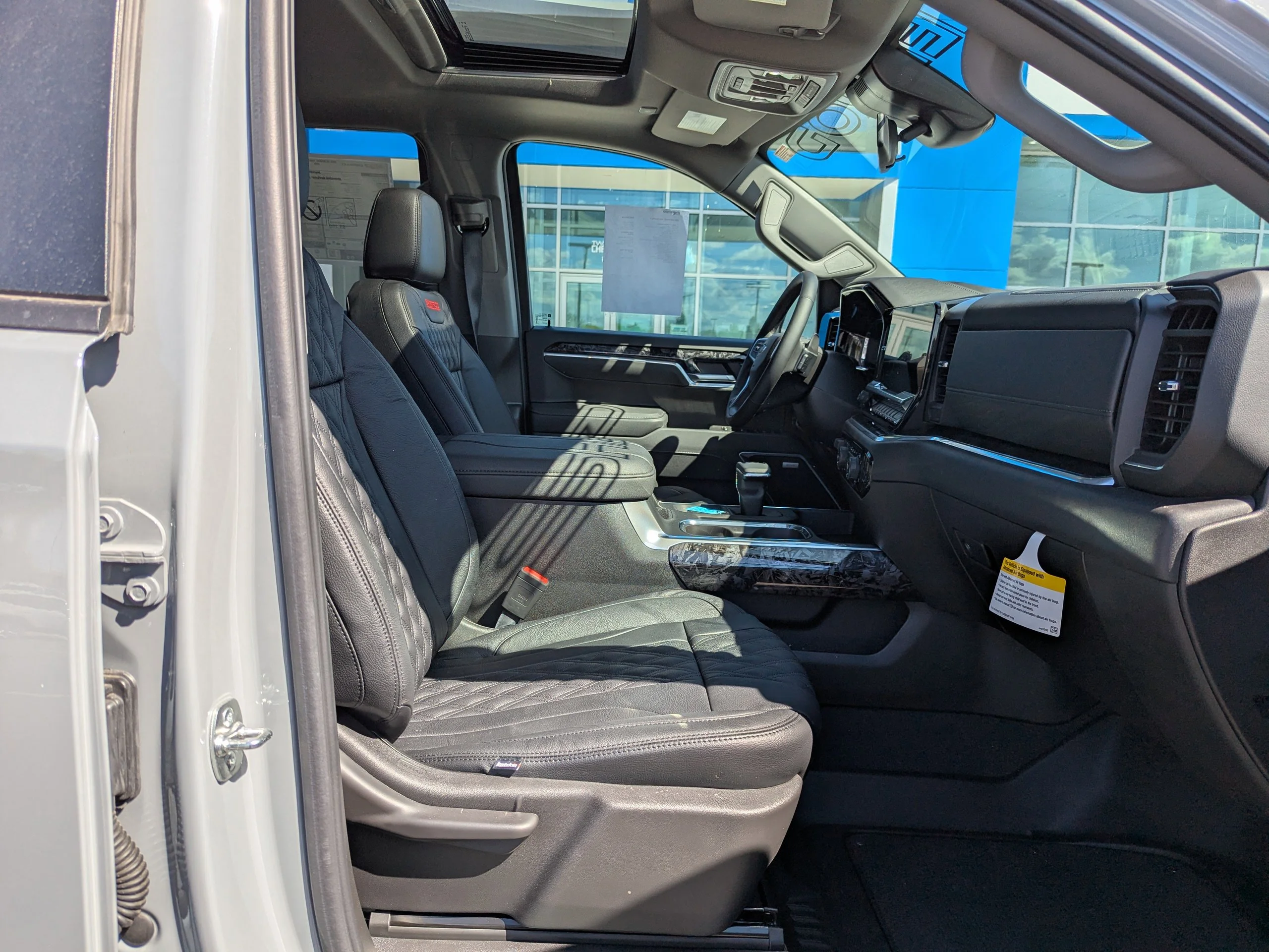 2025 Chevrolet Silverado 1500 RST - Photo 43