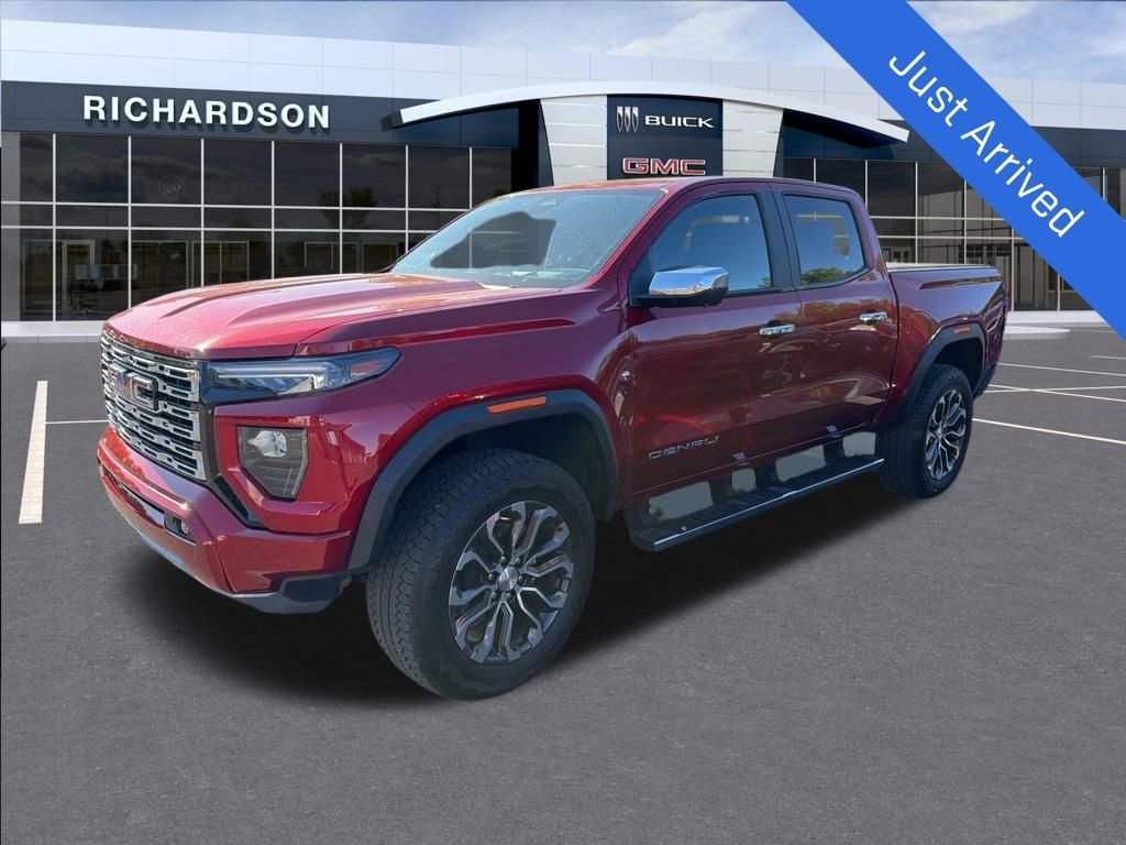 2025 GMC Canyon 4WD Denali Crew Cab Short Box's photo