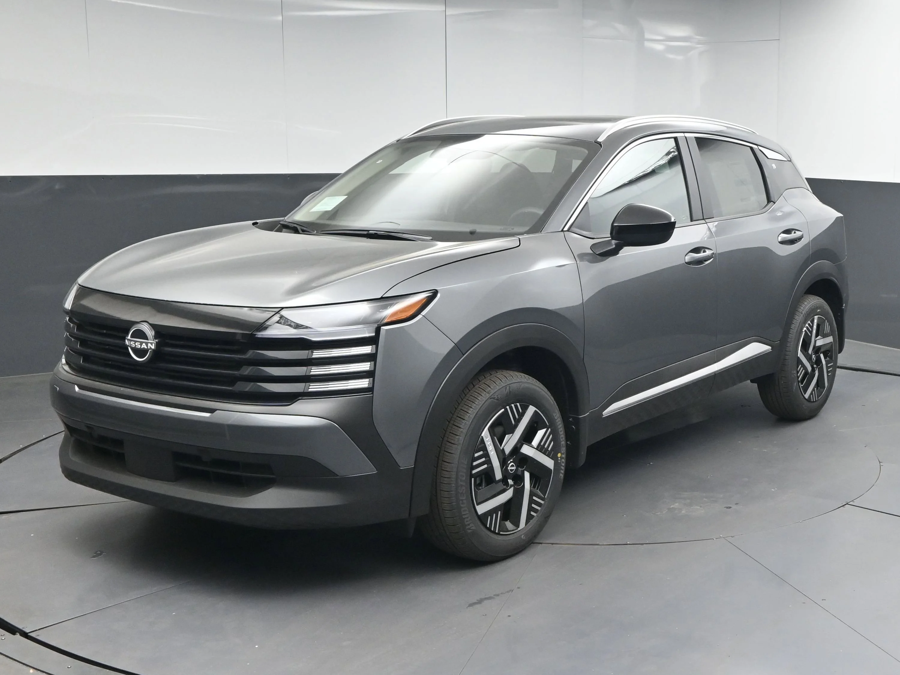 New 2026 Gun Metallic Nissan SV image 3