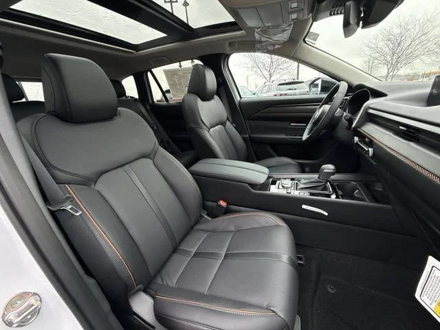New 2026 Wind Chill Pearl Mazda Premium AWD image 27