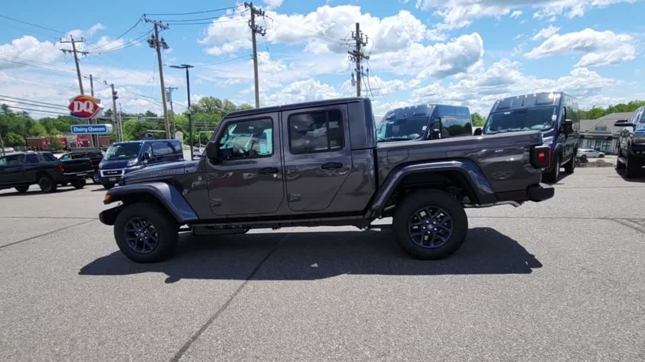 New 2026 Granite Crystal Metallic Clear-Coat Exterior Paint Jeep 85th Anniversary Edition image 6
