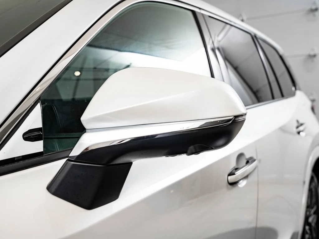 New 2026 Wind Chill Pearl Lexus PREMIUM AWD image 17